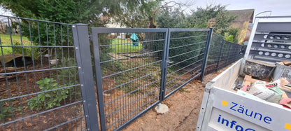 Doppelstabmattenzaun aus Metall als moderne Zaunanlage im Garten – MY-Zaunsysteme