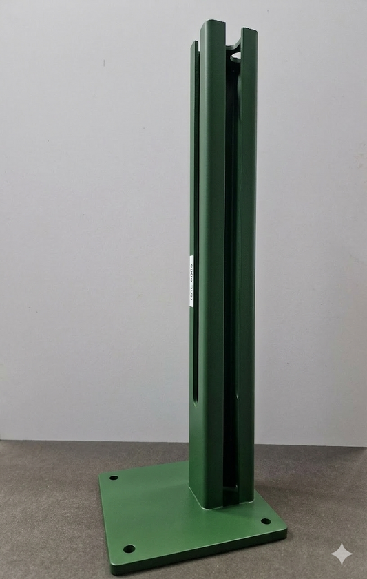 Fussplatte 80x80 RAL6005 aus Stahl für Zaunanlage – MY-Zaunsysteme
