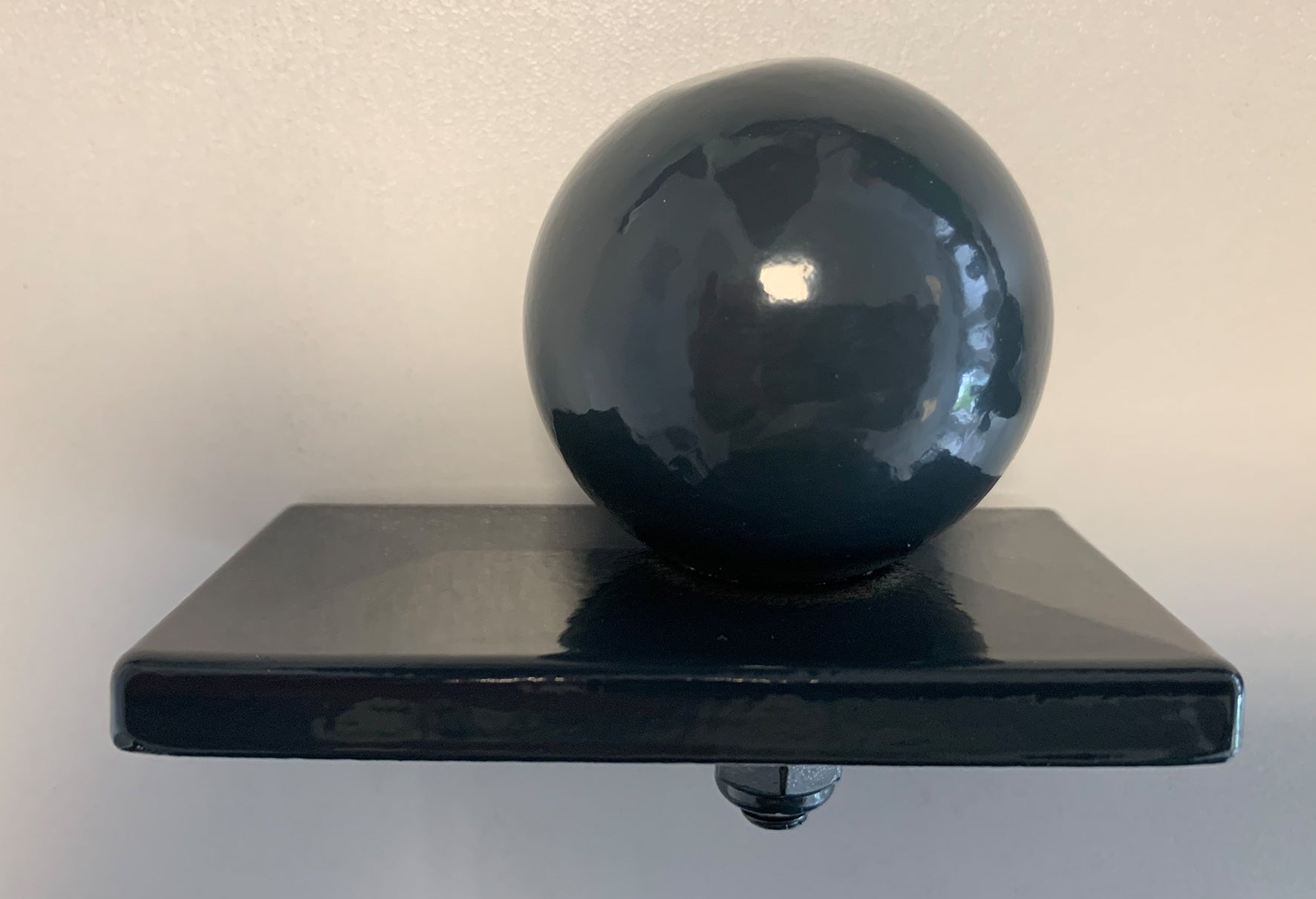 Kugelkappe Anthrazit aus Metall für Zaunanlage, glatte Oberfläche – MY-Zaunsysteme