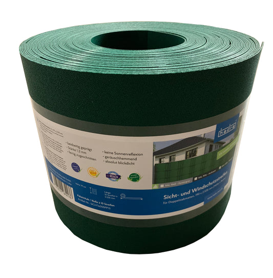 Sichtschutzstreifen aus grünem Kunststoff für Doppelstabmatten-Zaunanlage, Sicht- und Windschutz – MY-Zaunsysteme